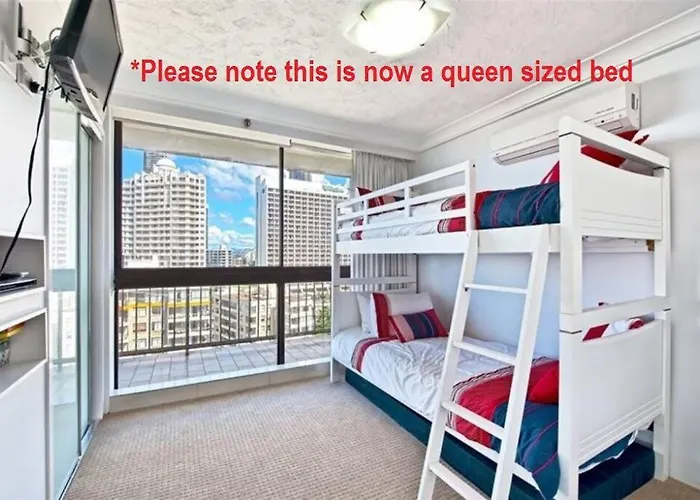 Surfers Paradise Apartment With Amazing Views